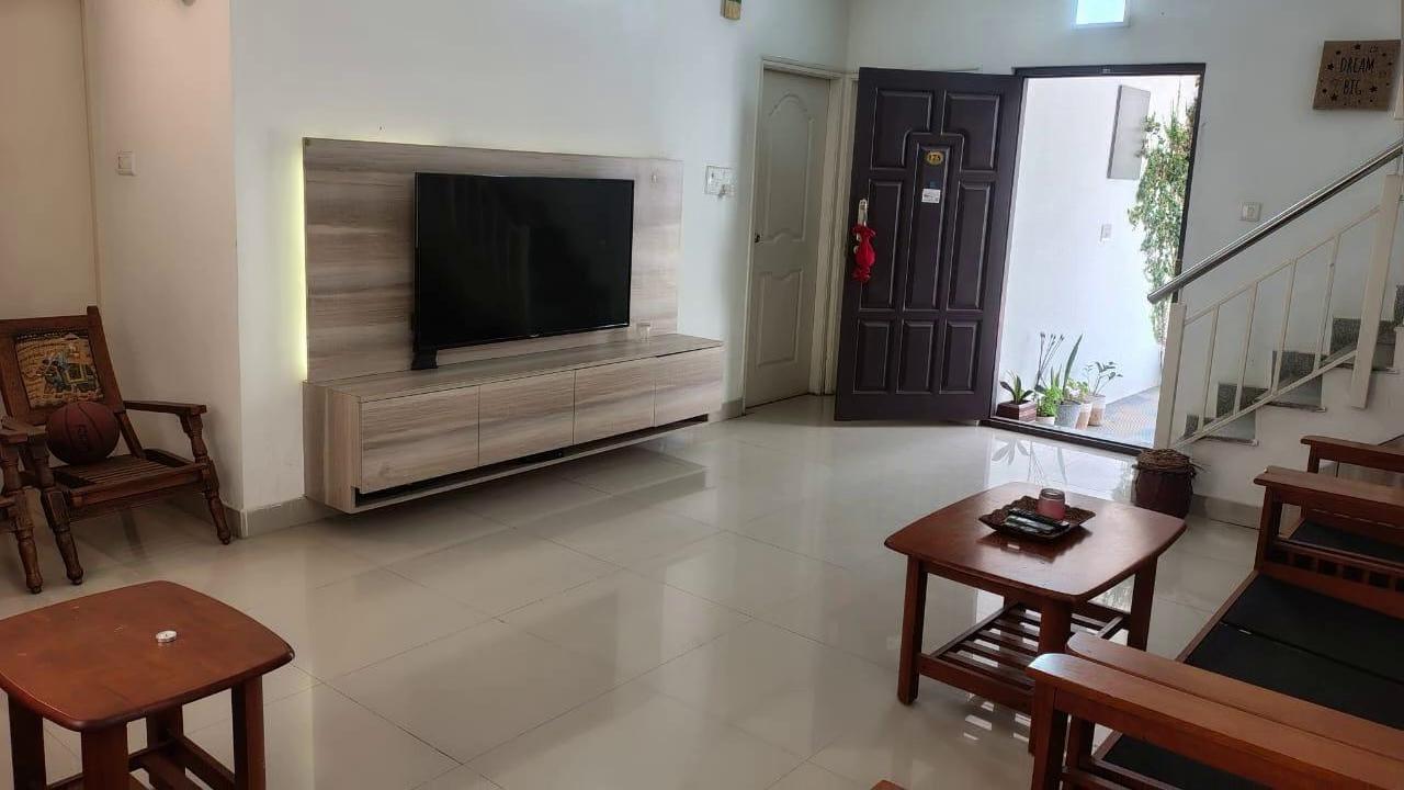 Peninsula Parkville Video 1