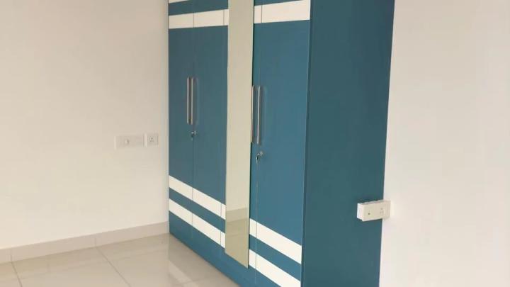 3 BHK Flatfor RentSemi Furnished1300 sq.ftconvert unitPuravankara Palm Beach, Kyalasanahalli, Bangalore